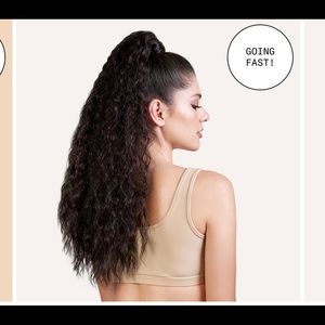 Wavy synthetic hair pony